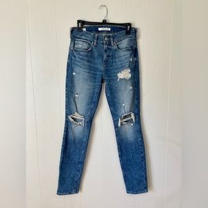 Pacsun Stacked Skinny Distressed Skinny Mid Rise Jeans Size 28 NWOT